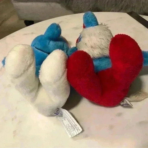 2 vintage Peyo 1979 Ganz Bros stuffed  smurfs. Incl Papa Smurf and regular smurf - Picture 2 of 8